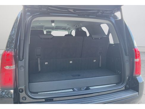 Used 2020 Chevrolet Tahoe LT w/ Max Trailering Package RWD image 19