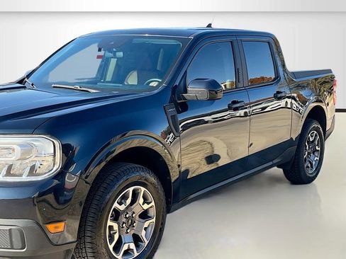 Used 2023 Ford Maverick Lariat w/ Lariat Luxury Package AWD/4WD image 3