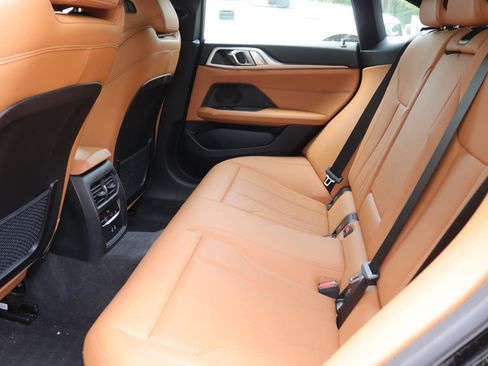 Used 2022 BMW 430i Gran Coupe w/ M Sport Package RWD image 13