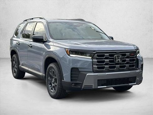 New 2026 Honda Pilot TrailSport image 7