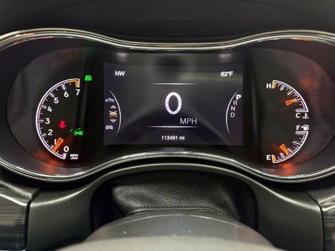 Used 2020 Jeep Grand Cherokee Limited w/ Luxury Group II image 16