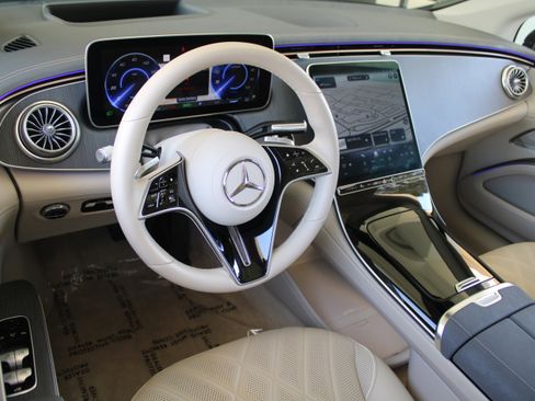 Certified 2023 Mercedes-Benz EQS 450+ Sedan image 5