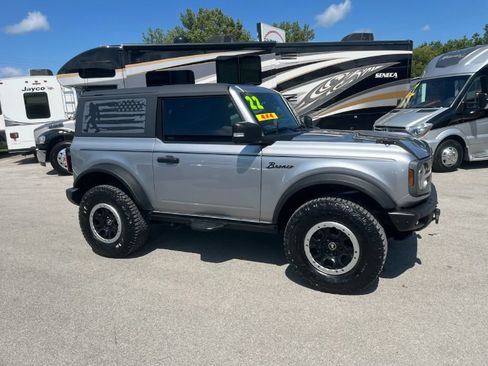 Used 2022 Ford Bronco Badlands AWD/4WD image 14