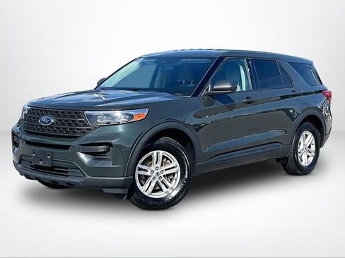 Used 2023 Ford Explorer 4WD image 2