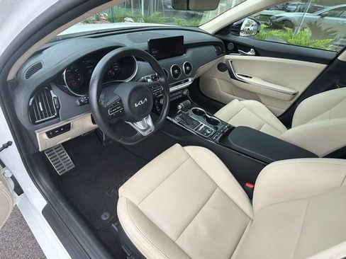 Used 2022 Kia Stinger GT-Line w/ Sun & Sound Package AWD/4WD image 6