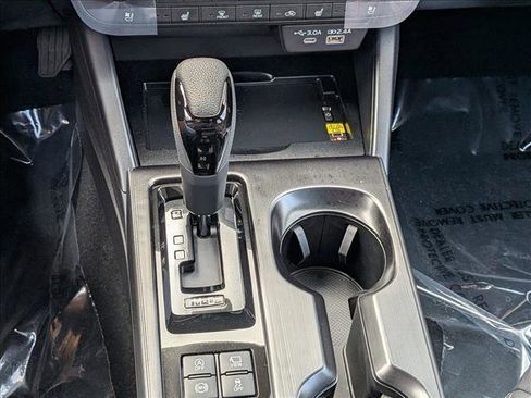 New 2026 Subaru Outback Touring AWD/4WD image 13
