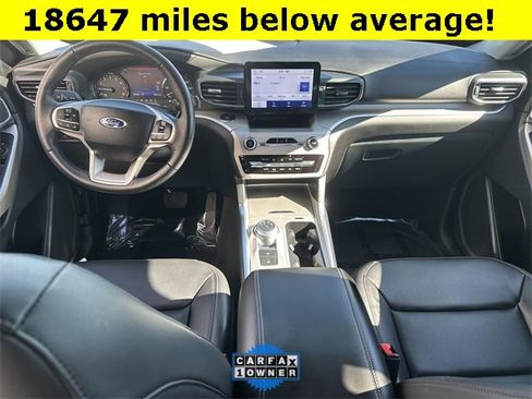 Used 2024 Ford Explorer XLT w/ Equipment Group 202A image 19