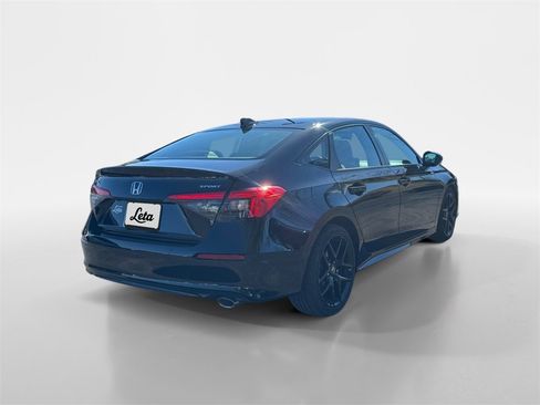 Certified 2022 Honda Civic Sport image 4