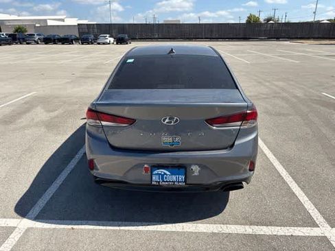 Used 2018 Hyundai Sonata SEL w/ Cargo Package FWD image 4