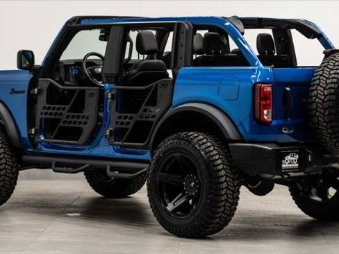 Used 2024 Ford Bronco Black Diamond image 28