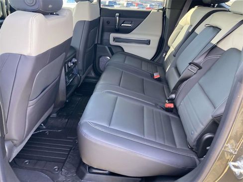 New 2026 GMC Hummer EV SUV image 12