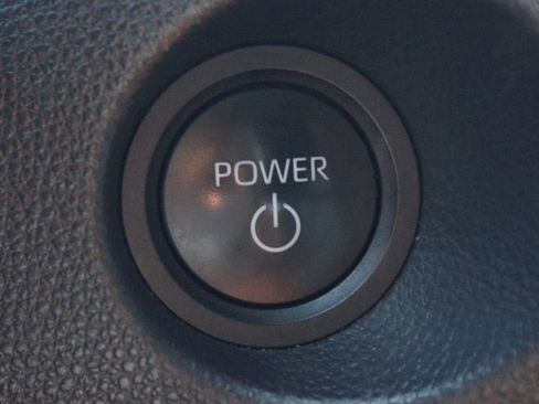 Used 2024 Toyota Corolla Cross AWD Hybrid w/ Convenience Package image 9