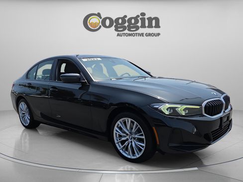 Used 2023 BMW 330i xDrive Sedan w/ Driving Assistance Package AWD/4WD image 7