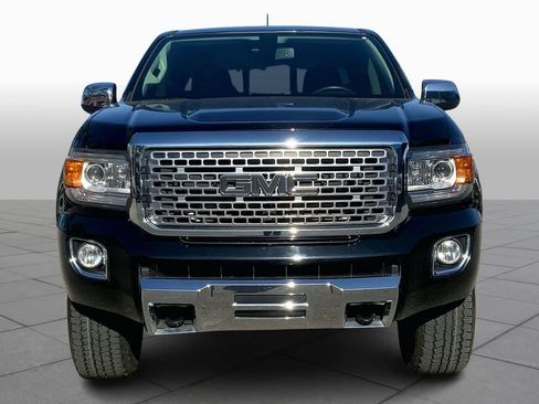 Used 2019 GMC Canyon Denali image 3