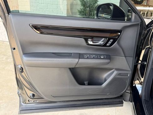 Used 2023 Honda CR-V EX-L image 34
