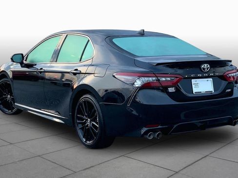 Used 2024 Toyota Camry XSE FWD image 11