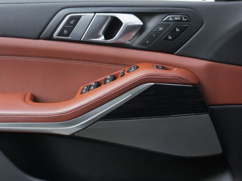 Certified 2026 BMW X7 M60i AWD/4WD image 14