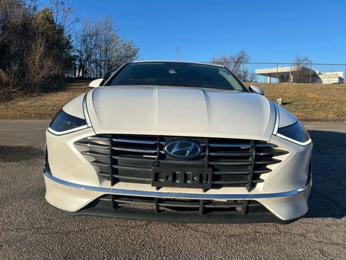 Used 2021 Hyundai Sonata SE FWD image 2