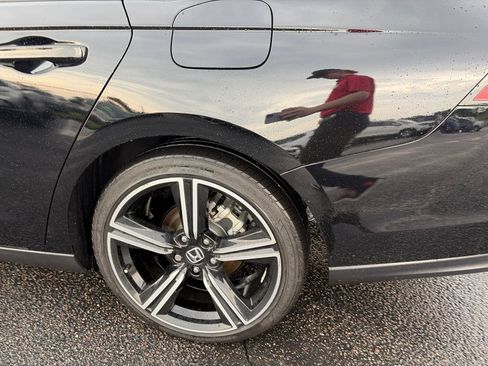 Used 2024 Honda Accord Sport image 11