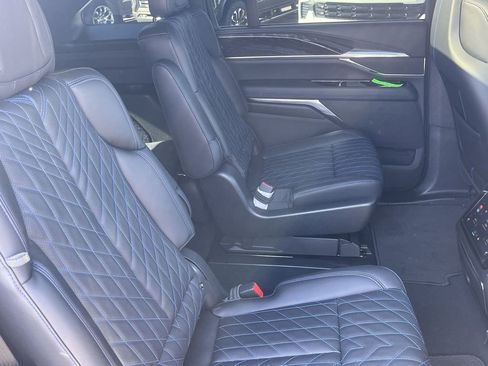 New 2026 Cadillac Escalade IQ Sport 1 w/ LPO, ONYX Package image 19