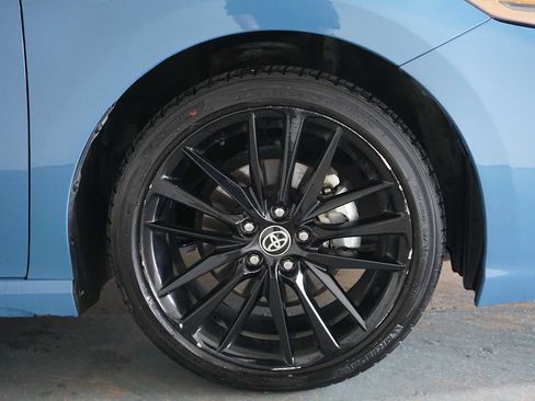 Used 2023 Toyota Camry XSE image 12