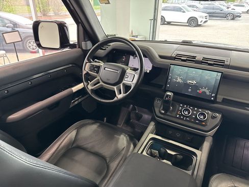 Used 2023 Land Rover Defender 130 X-Dynamic SE AWD/4WD image 49