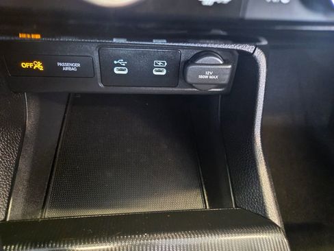 Certified 2025 Honda Civic Sport image 38