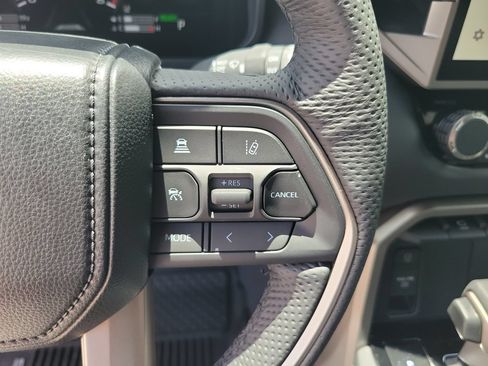 Used 2026 Toyota Sequoia Limited AWD/4WD image 21