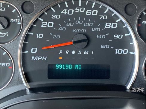 Used 2021 Chevrolet Express 2500 RWD image 26