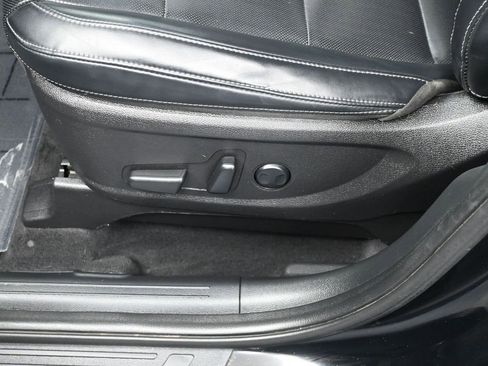 Certified 2022 Kia Telluride S image 12