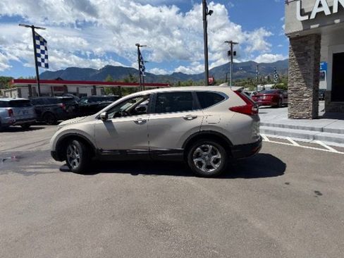Used 2018 Honda CR-V EX-L image 6