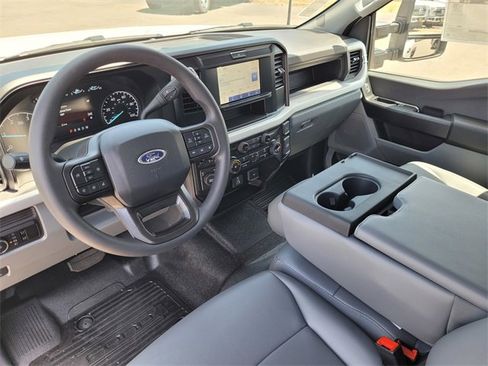 New 2025 Ford F550 4x4 Regular Cab Super Duty image 7