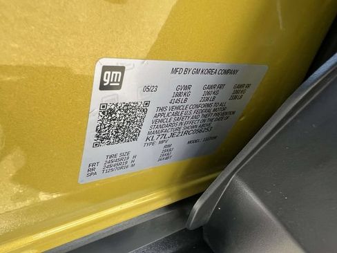 Used 2024 Chevrolet Trax RS w/ Driver Confidence Package FWD image 19