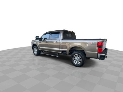 Used 2023 Ford F350 Lariat w/ Lariat Ultimate Package AWD/4WD image 6