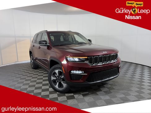 Used 2023 Jeep Grand Cherokee 4WD 4xe w/ Luxury Tech Group II image 1