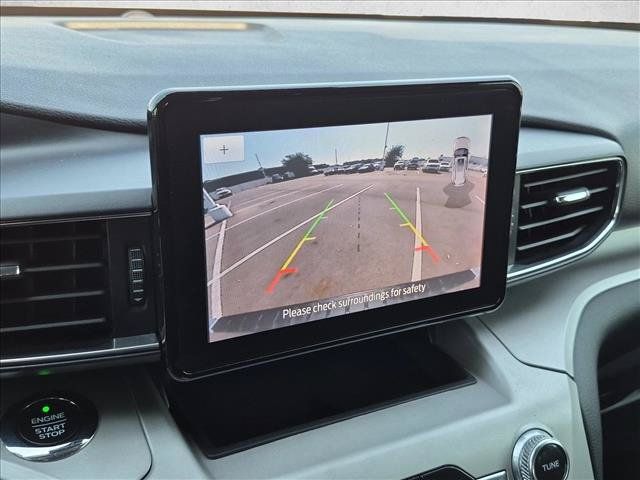 Used 2020 Ford Explorer XLT w/ Equipment Group 202A RWD image 14