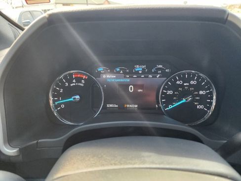 Used 2022 Ford F250 Lariat w/ Chrome Package image 14