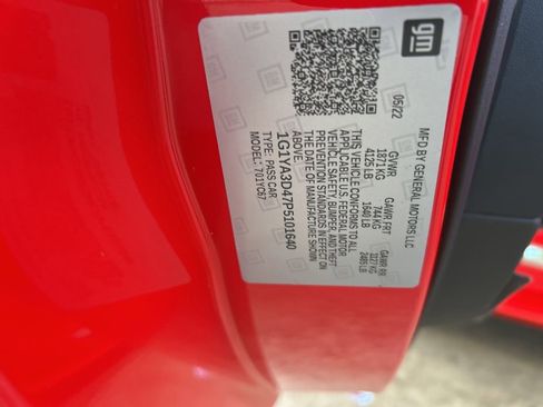 Used 2023 Chevrolet Corvette Stingray Convertible w/ Z51 Performance Package image 39