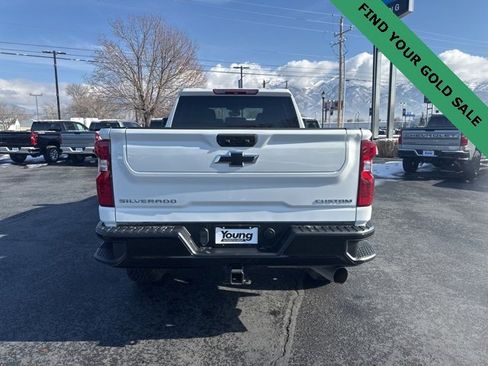 Certified 2022 Chevrolet Silverado 2500 Custom w/ Custom Value Package image 6