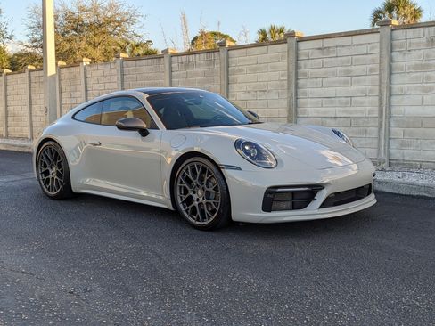 Certified 2024 Porsche 911 Carrera T image 8