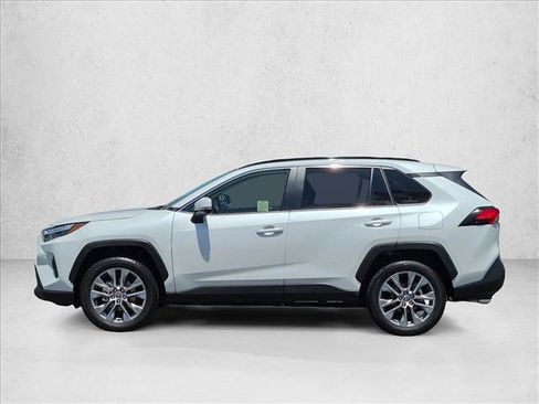 Used 2025 Toyota RAV4 XLE Premium w/ Weather Package AWD/4WD image 9