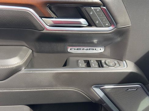 Used 2024 GMC Sierra 1500 Denali AWD/4WD image 11