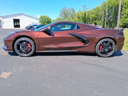 Used 2023 Chevrolet Corvette Stingray Preferred Conv w/ Z51 Performance Package RWD image 4
