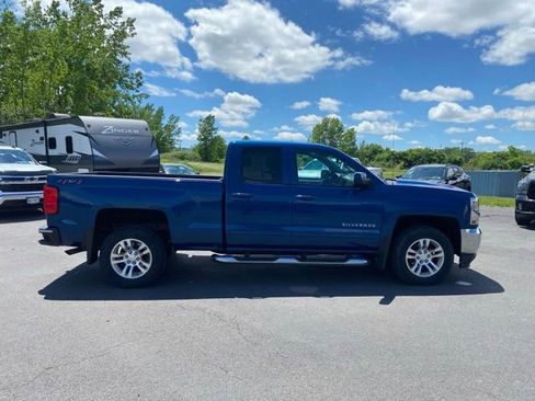 Used 2019 Chevrolet Silverado 1500 LT w/ All Star Edition AWD/4WD image 22