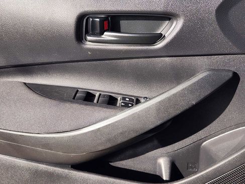 Used 2023 Toyota Corolla LE image 23