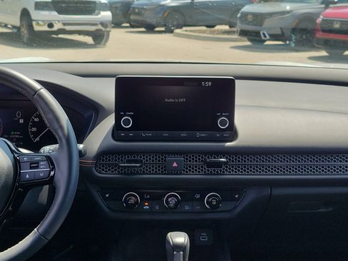 Used 2024 Honda HR-V Sport image 18