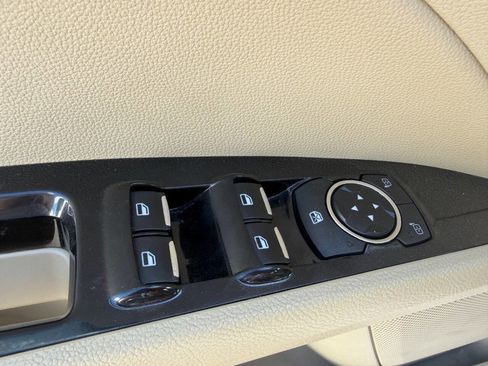 Used 2013 Ford Fusion SE image 23