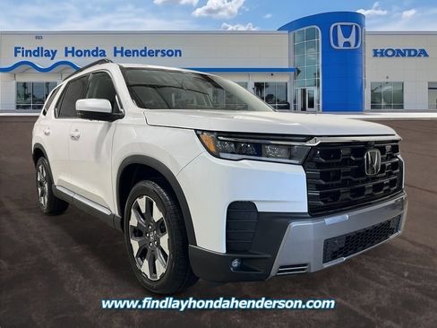 Used 2026 Honda Pilot Touring image 9