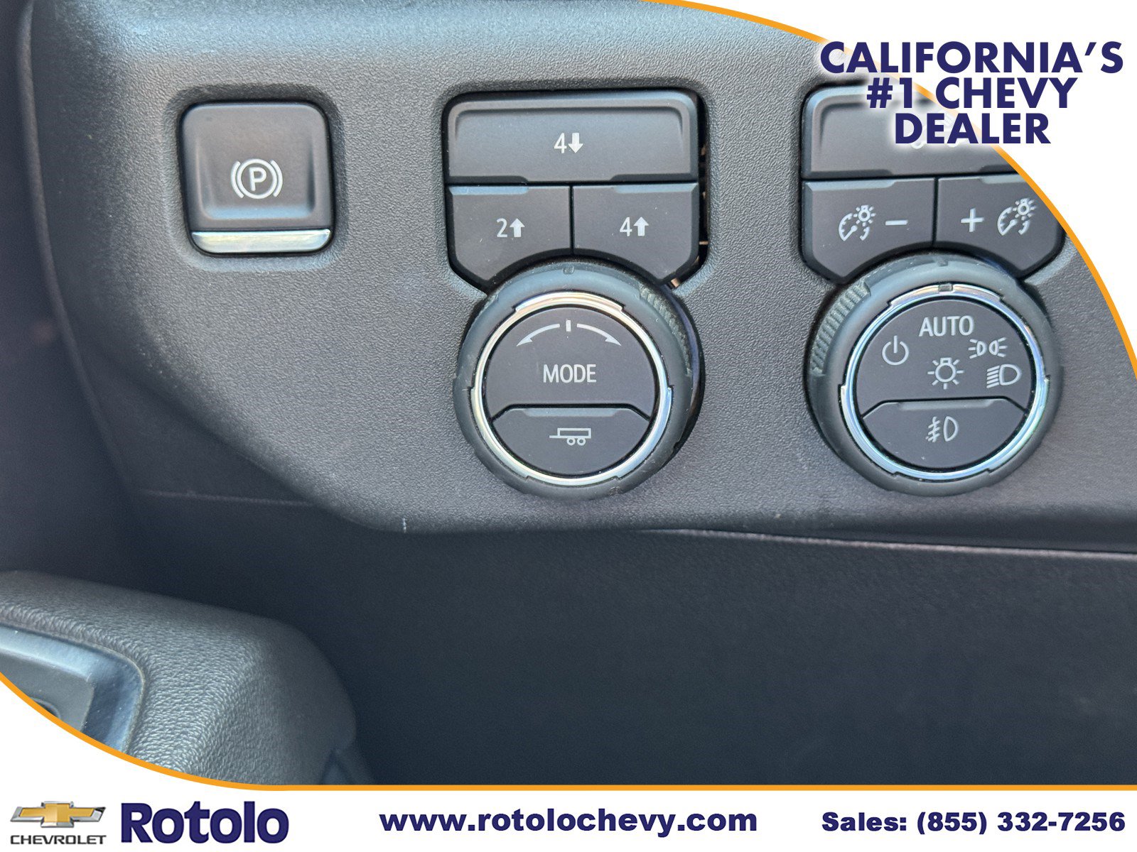 Used 2025 Chevrolet Silverado 2500 LT w/ Convenience Package AWD/4WD image 25