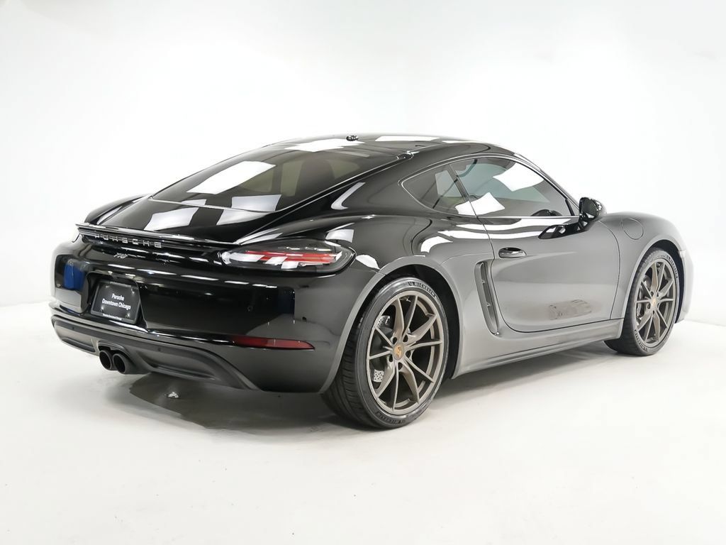 Used 2018 Porsche 718 Cayman RWD image 10